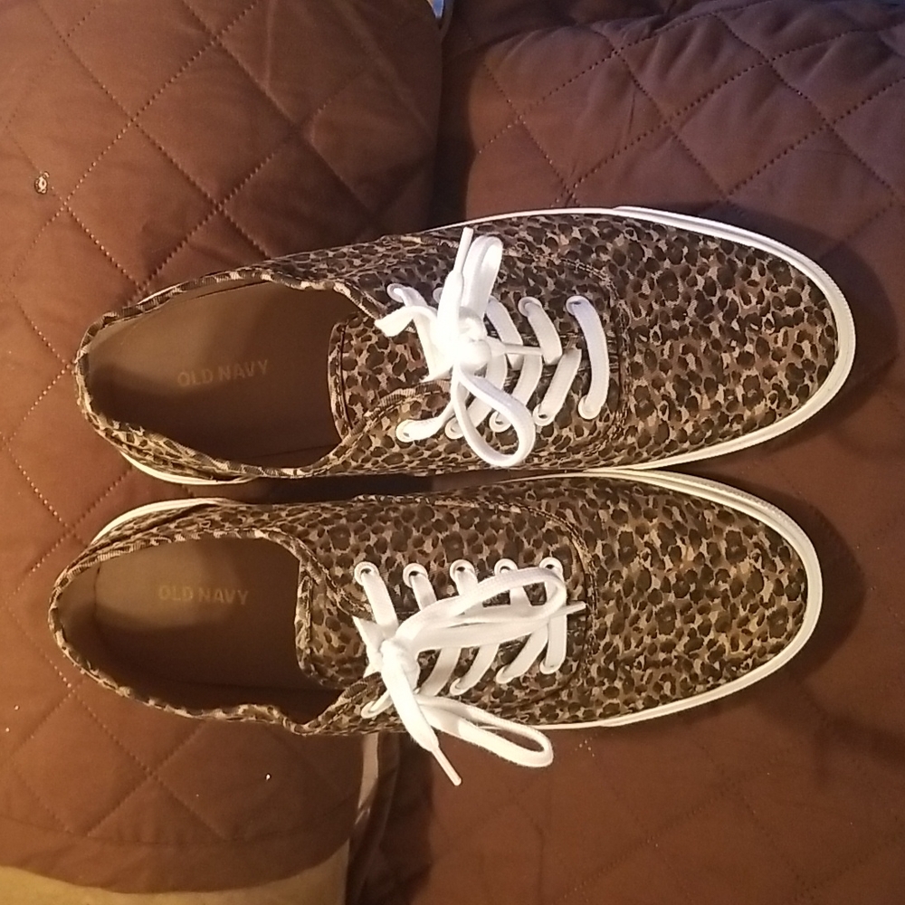 Old Navy womens shoes Size 11